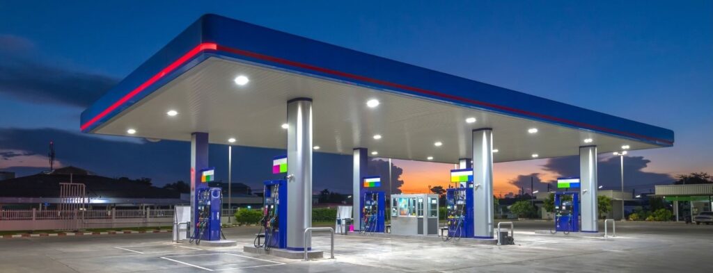 Estação de serviço para abastecimento de combustível de frotas